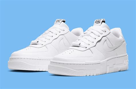 Nike Air Force 1 pixel